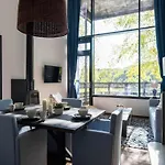 Duplex By Fouage Pond With Stunning Views *