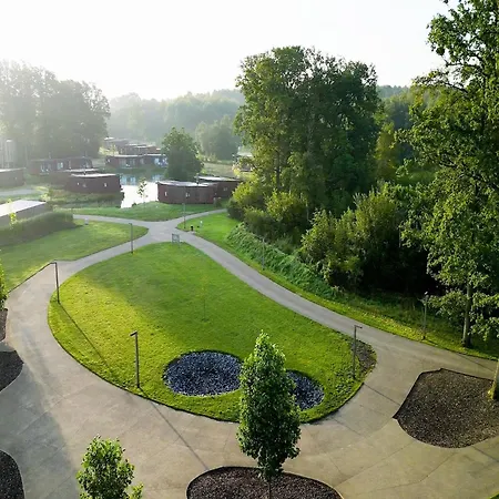 Dom wakacyjny Duplex By Fouage Pond With Stunning Views Antoing